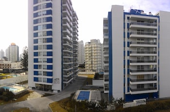 arenas del mar apartments