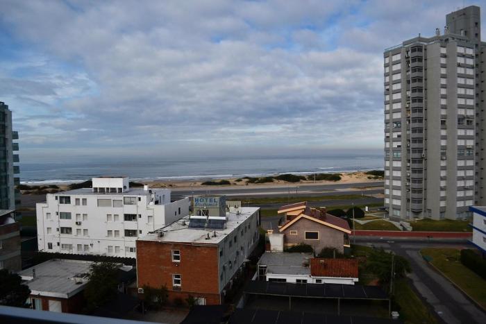 arenas del mar apartments