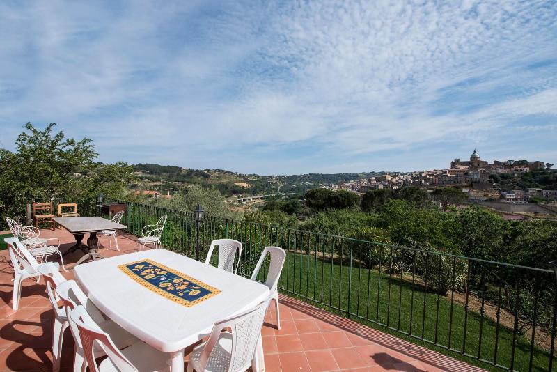 La Casa Rossa Country House,Piazza Armerina>>Enna,3 star