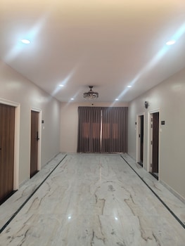 the itihas business hotel