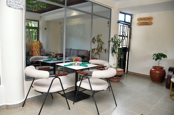 sophies garden hotel