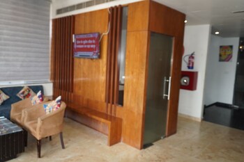 hotel regal by rhytham