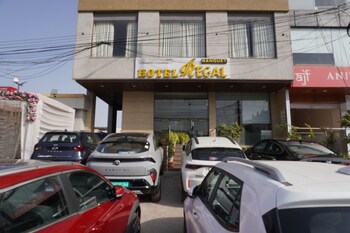 hotel regal by rhytham