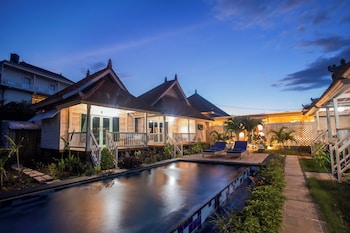 The Sweat Villa Warung And Spa,,3 star
