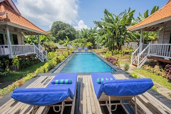 The Sweat Villa Warung And Spa,,3 star