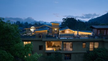 liaoxin valley forest hotel
