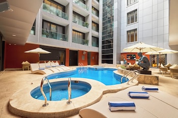 Louis Louvre Hotel,,4 star