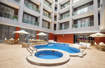 Louis Louvre Hotel,,4 star
