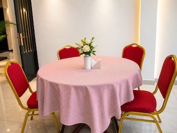 la planete hotel