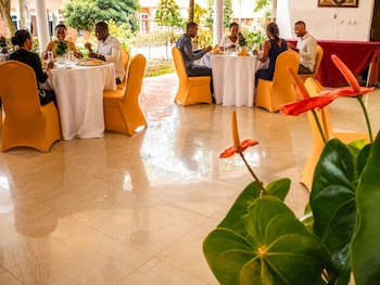 la planete hotel