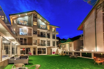 katson grand view manali