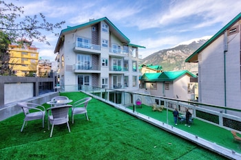 katson grand view manali