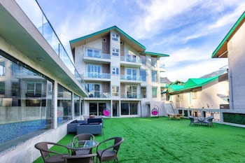 katson grand view manali