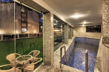 Katson Grand View Manali,,3 star