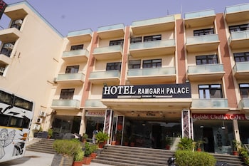 hotel ramgarh palace