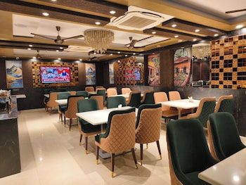 Jakk Residency,,3 star