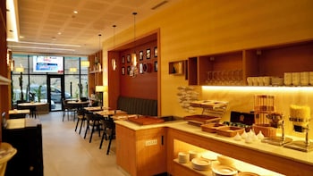 yot hotel algiers