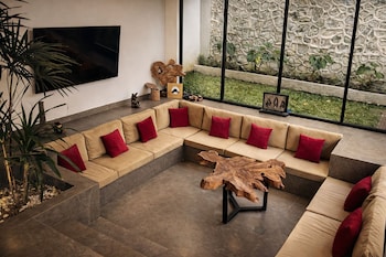 Oran Villa Bali,,3 star
