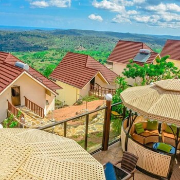 kimerimeta safari lodge