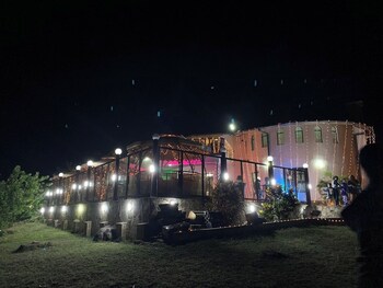 kimerimeta safari lodge