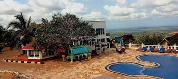 kimerimeta safari lodge
