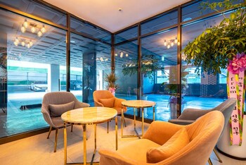 Hotel Cherry Blossom,,3 star