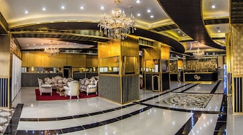 golden plaza hotel