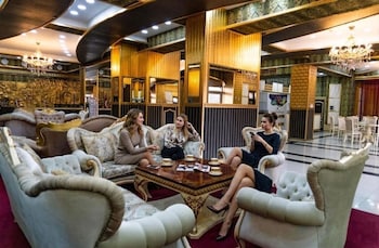 golden plaza hotel