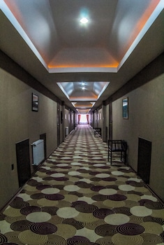 golden plaza hotel