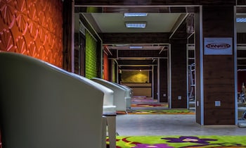 golden plaza hotel