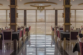 golden plaza hotel