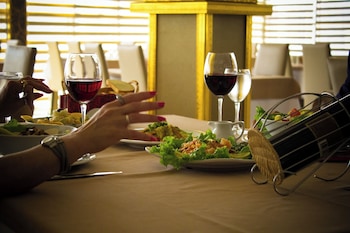 golden plaza hotel