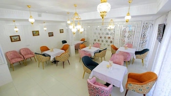 the garden of shaherezade
