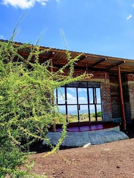 anapa lodge and camp