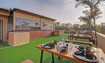 dreamworld mahabaleshwar by zen nest