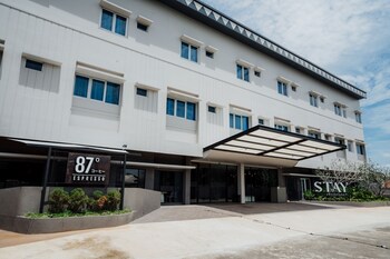 stay kertapati hotel