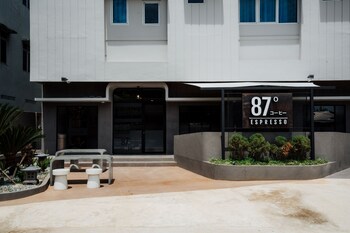stay kertapati hotel