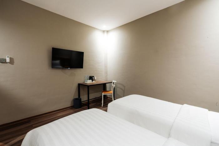stay kertapati hotel