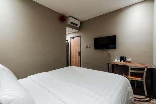 stay kertapati hotel