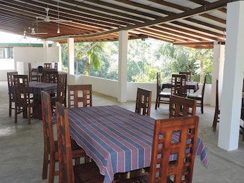 misty hills ella resort