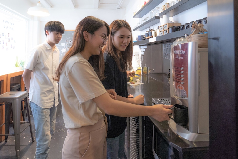 3howw hostel at sukhumvit 21