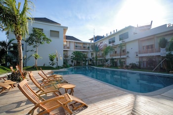 Giri Rose Boutique Hotel,,3 star