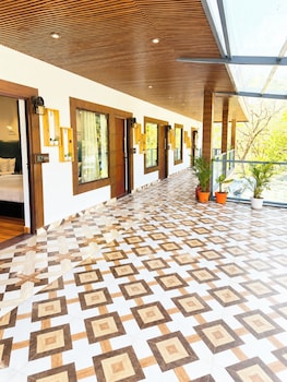 hotel kashmiananda retreat mussoorie