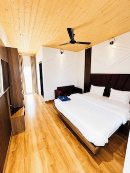 hotel kashmiananda retreat mussoorie