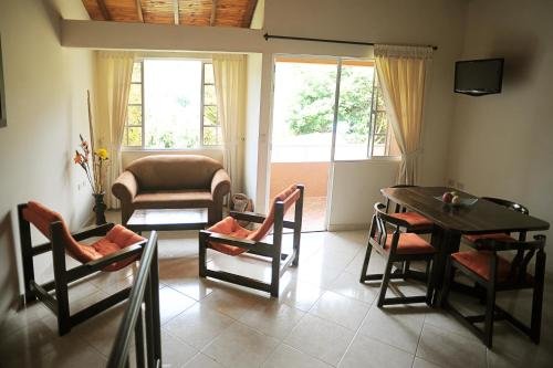 Hotel Salma,,2 star