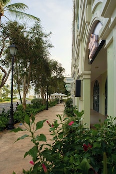 viona beach hotel marina phu quoc