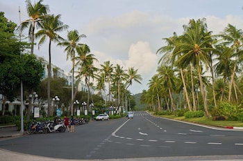 viona beach hotel marina phu quoc