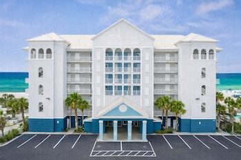 the palm and tide beachfront hotel