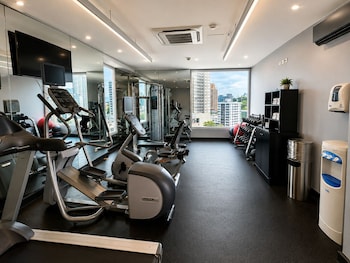 The District Hotel Panama,,3 star