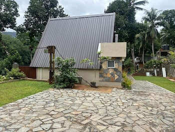 Kithulgala Cabana Resort,,3 star